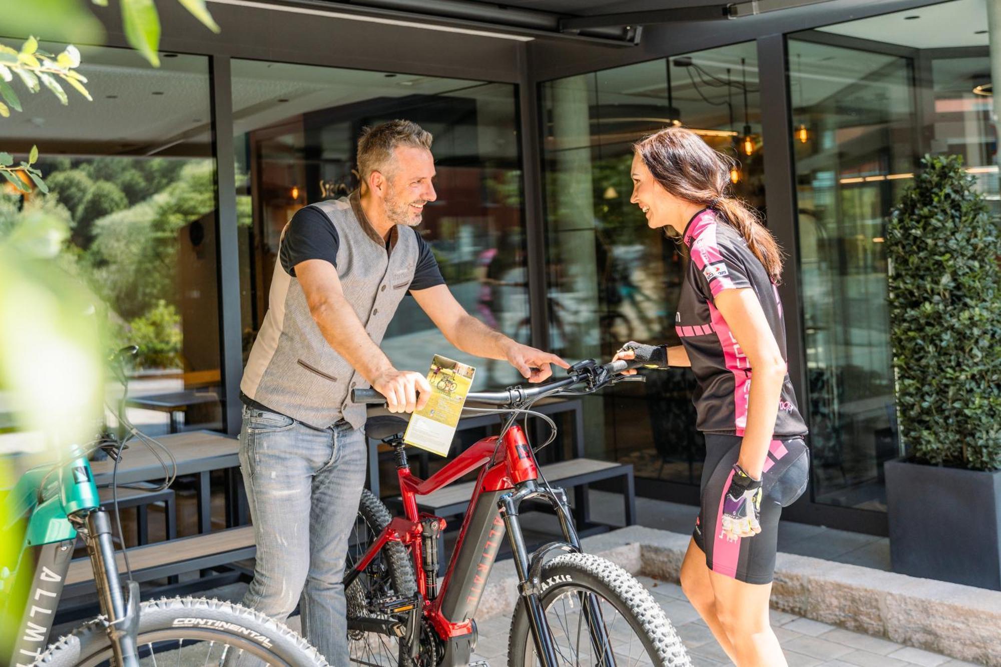 Landhotel Sternwirt - Das Wellnesshotel Zwischen Nuernberg Und Amberg Hogen Eksteriør billede