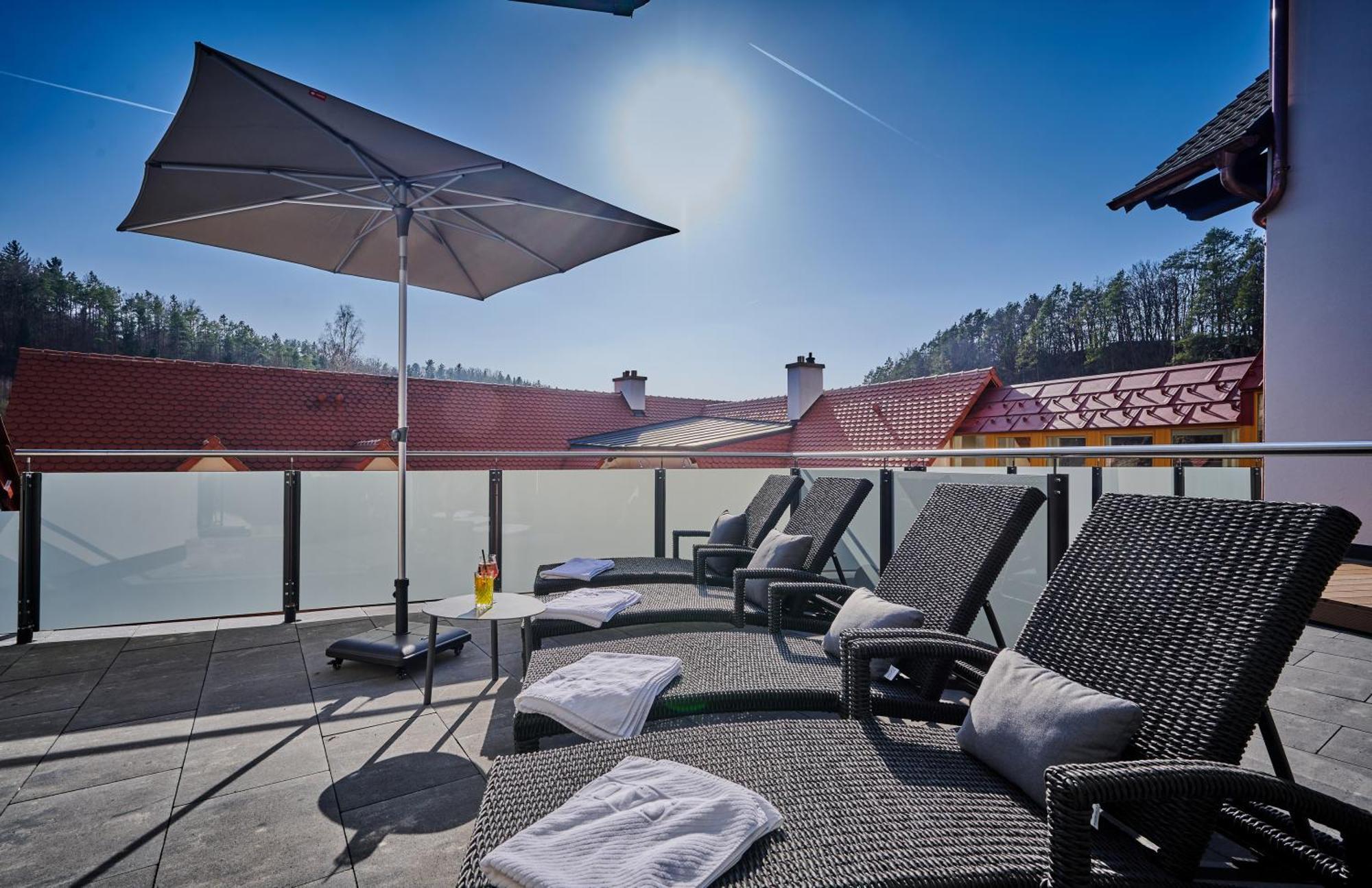 Landhotel Sternwirt - Das Wellnesshotel Zwischen Nuernberg Und Amberg Hogen Eksteriør billede