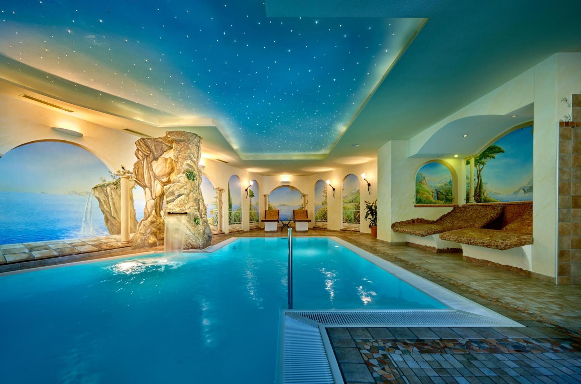 Landhotel Sternwirt - Das Wellnesshotel Zwischen Nuernberg Und Amberg Hogen Eksteriør billede