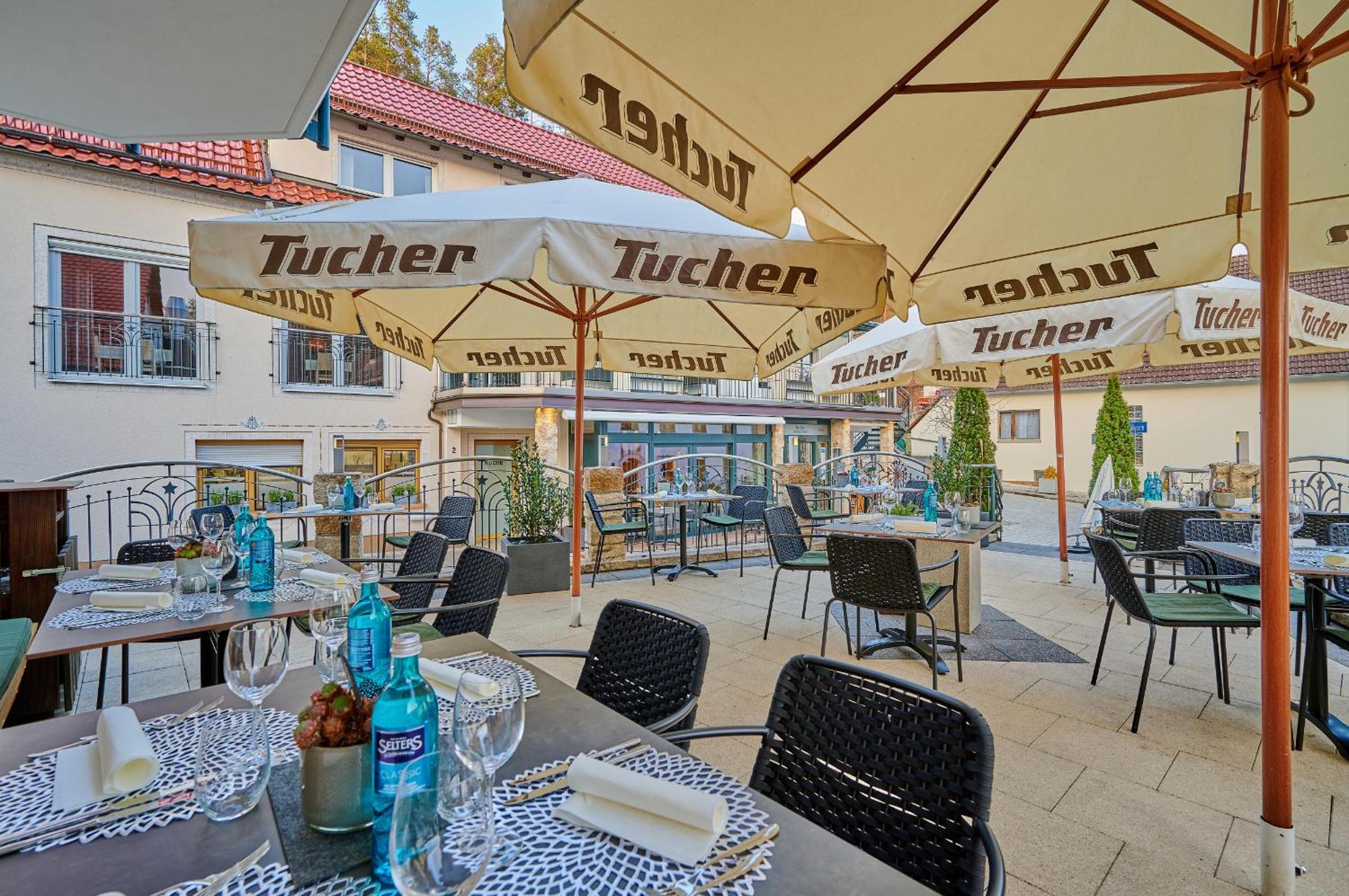Landhotel Sternwirt - Das Wellnesshotel Zwischen Nuernberg Und Amberg Hogen Eksteriør billede