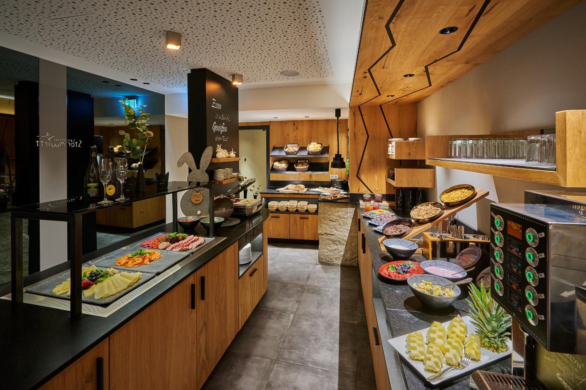 Landhotel Sternwirt - Das Wellnesshotel Zwischen Nuernberg Und Amberg Hogen Eksteriør billede